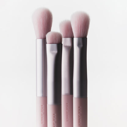 Eyeshadow Brush & Classic Matte Palette & Kylash Mascara Bundle